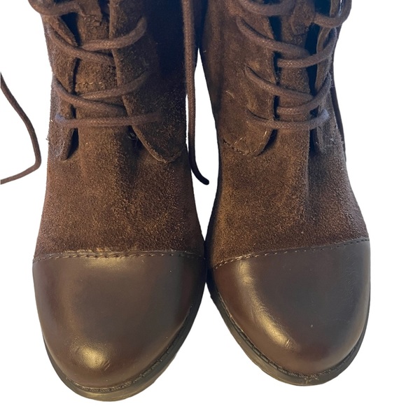 Franco Sarto Ozzie Brown Suede High Heel Booties Women’s Size 8.5 - Picture 4 of 9